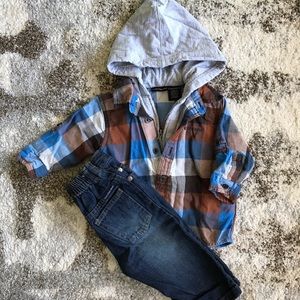 3 piece Calvin Kline boy 6-9 outfit
